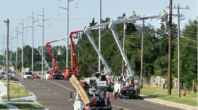 OG&E Electrical Crews Repair June 25 Storm Damage On Midwest Blvd.