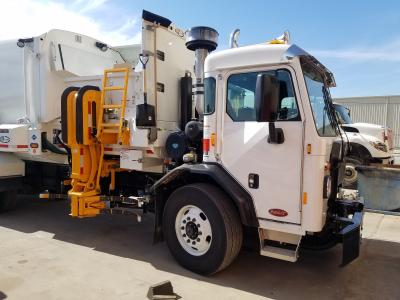 City of Midwest City CNG Waste Collection Truck